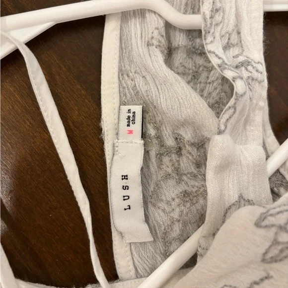 Lush white and gray romper - Picture 2 of 3